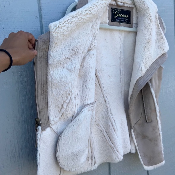 Guess faux suede soft collared vest - Picture 6 of 8